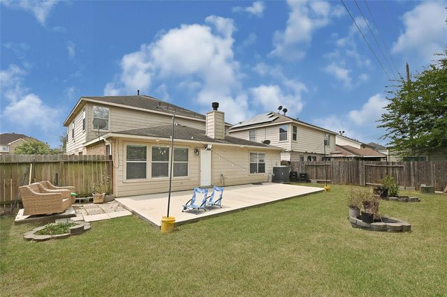 327 Remington Heights Drive, Houston, TX 77073