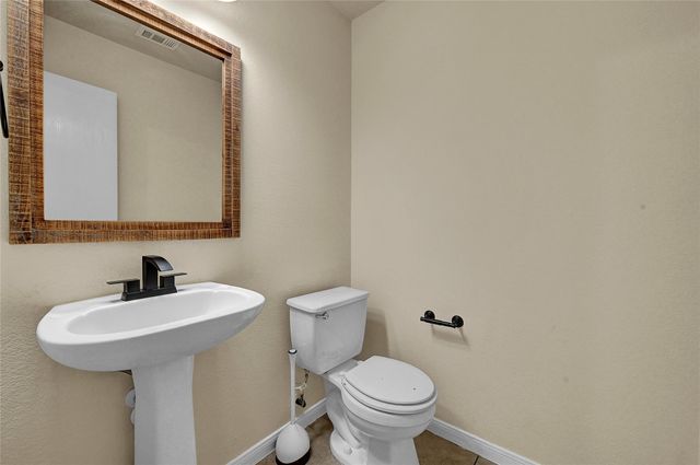 327 Remington Heights Drive, Houston, TX 77073