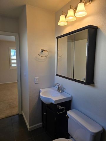 1615 W Summit Place, Chandler, AZ 85224