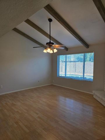 1615 W Summit Place, Chandler, AZ 85224
