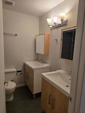 1615 W Summit Place, Chandler, AZ 85224