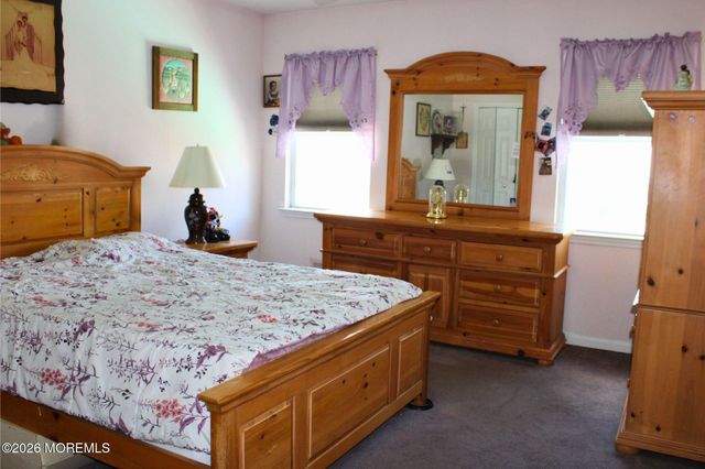 38 Oak Street, Keyport, NJ 07735
