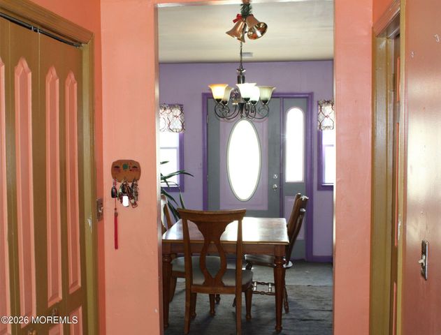 38 Oak Street, Keyport, NJ 07735