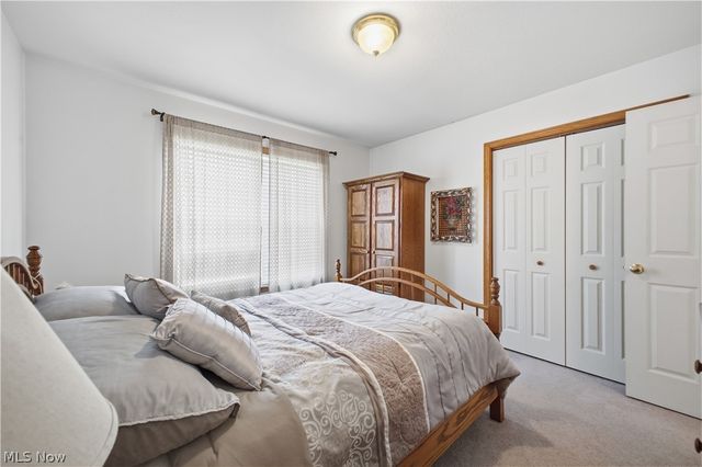 2018 Fox Chase Court, Mineral Ridge, OH 44440