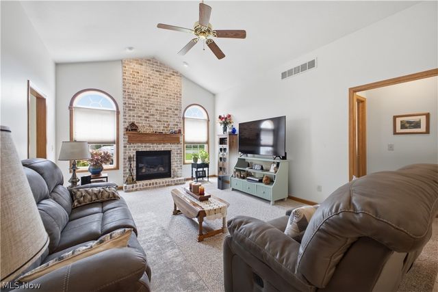 2018 Fox Chase Court, Mineral Ridge, OH 44440