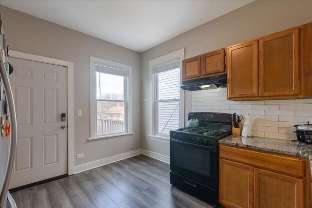 4844 W Rice Street, Chicago, IL 60651