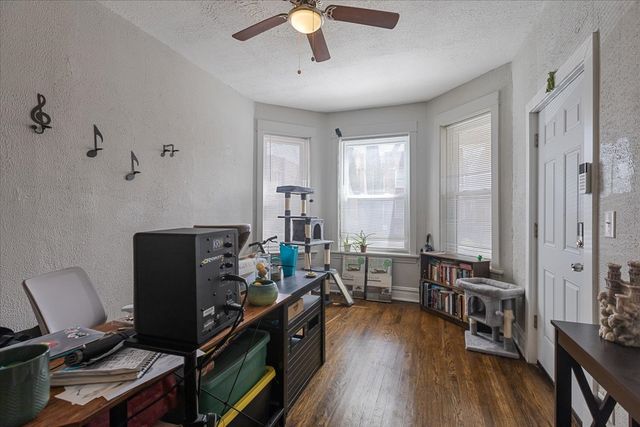 4844 W Rice Street, Chicago, IL 60651