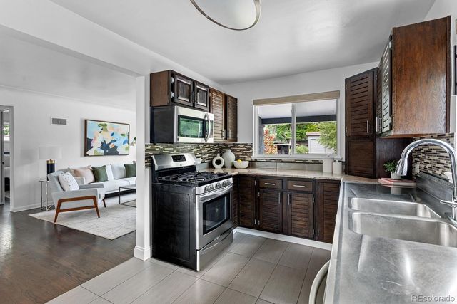 2975 S Marion Street, Englewood, CO 80113