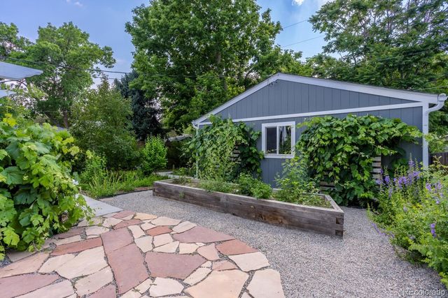 2975 S Marion Street, Englewood, CO 80113