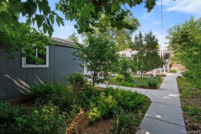 2975 S Marion Street, Englewood, CO 80113
