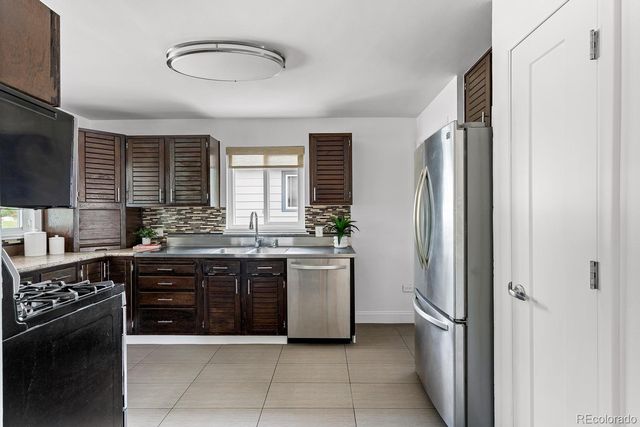2975 S Marion Street, Englewood, CO 80113