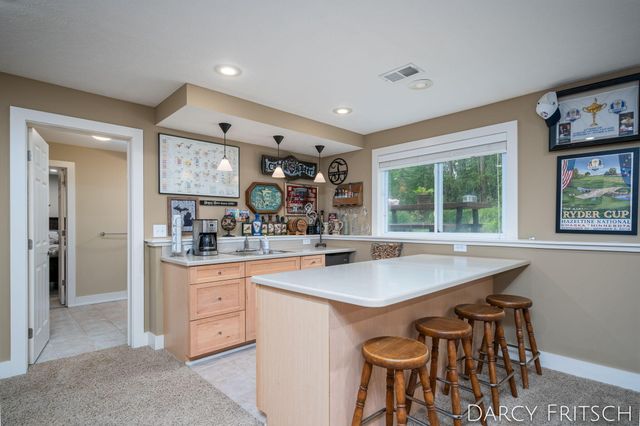 5271 Virginia Lane Sw, City Of Wyoming, MI 49418