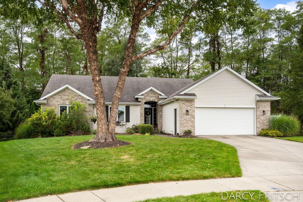 5271 Virginia Lane Sw, City Of Wyoming, MI 49418