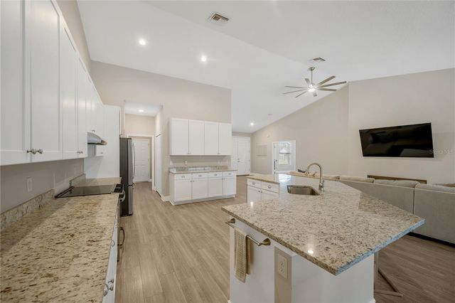 10920 FLINT ESTATES DRIVE, Thonotosassa, FL 33592