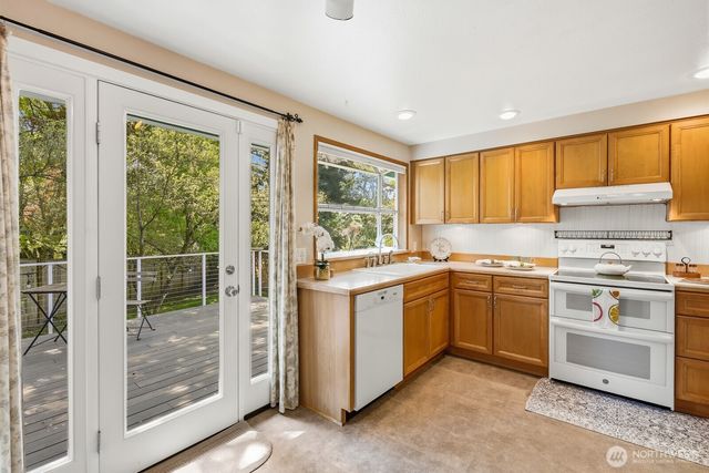 12429 NE 149th Street, Woodinville, WA 98072