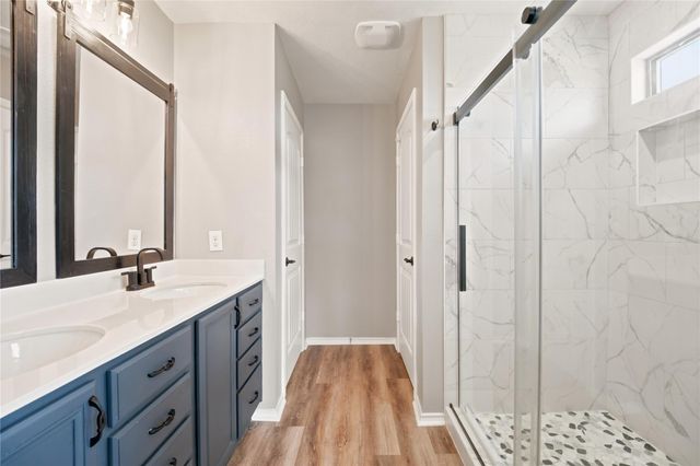 128 Carrington ST, Hutto, TX 78634