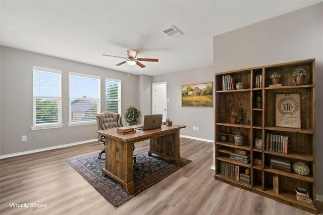 128 Carrington ST, Hutto, TX 78634