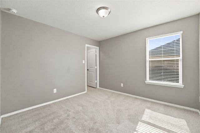 128 Carrington ST, Hutto, TX 78634