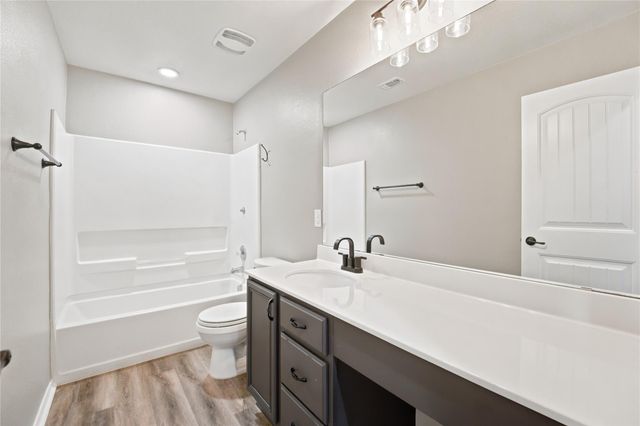 128 Carrington ST, Hutto, TX 78634