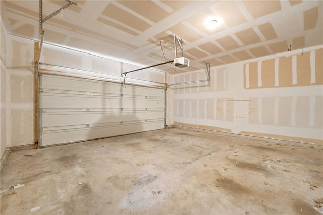 128 Carrington ST, Hutto, TX 78634