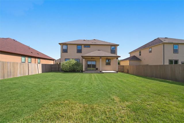 128 Carrington ST, Hutto, TX 78634
