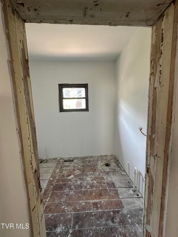 308 Spruce Street, Appalachia, VA 24216