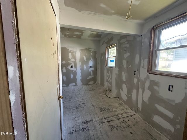 308 Spruce Street, Appalachia, VA 24216