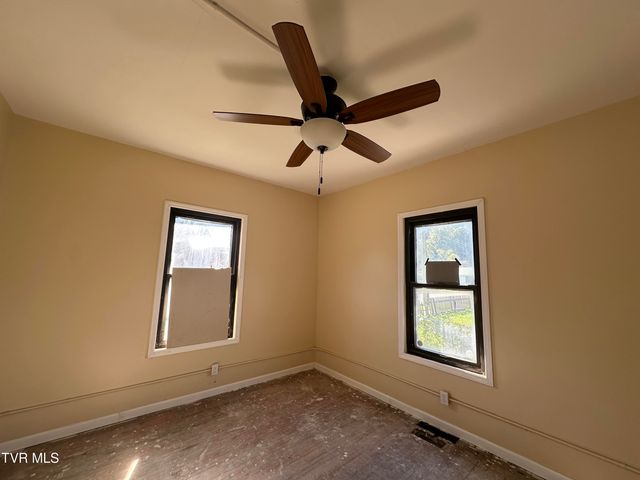 308 Spruce Street, Appalachia, VA 24216