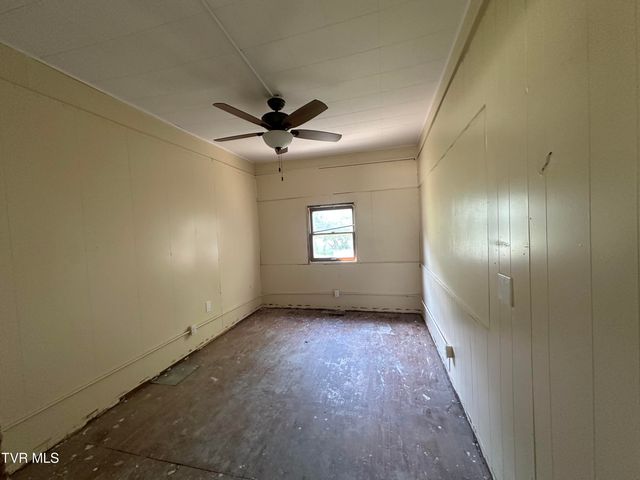 308 Spruce Street, Appalachia, VA 24216