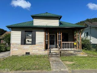 308 Spruce Street, Appalachia, VA 24216