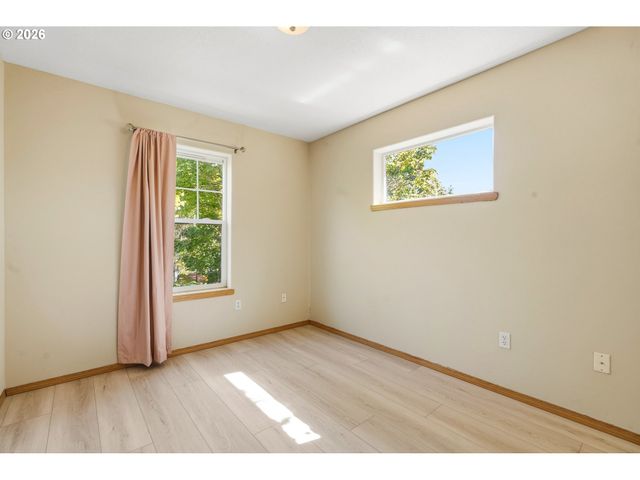 9307 N HAVEN Ave, Portland, OR 97203