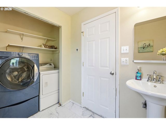 9307 N HAVEN Ave, Portland, OR 97203