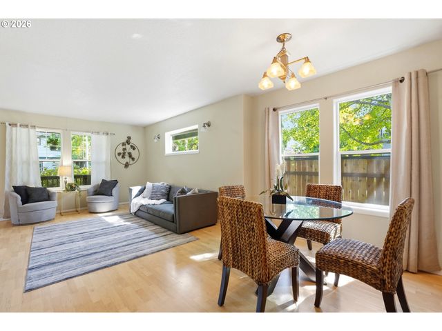9307 N HAVEN Ave, Portland, OR 97203