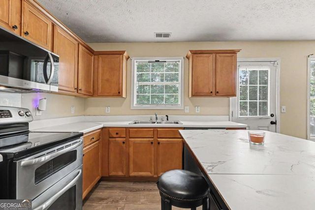 6716 Grey Rock Way, Lithonia, GA 30058