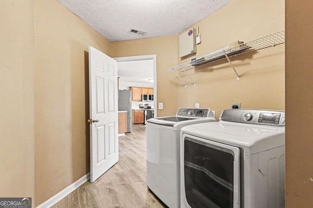 6716 Grey Rock Way, Lithonia, GA 30058