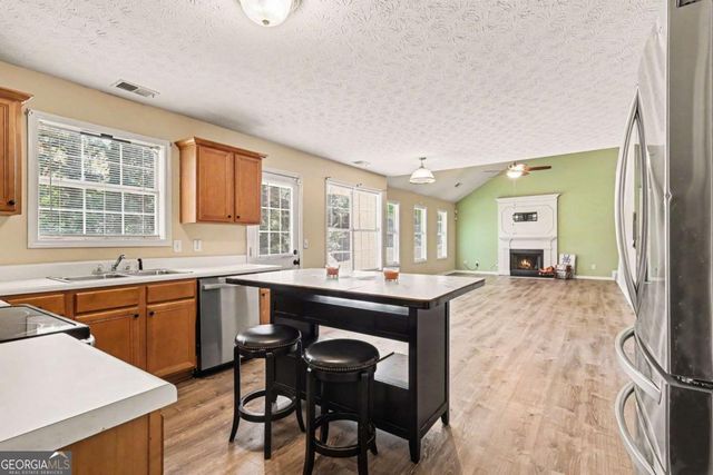 6716 Grey Rock Way, Lithonia, GA 30058
