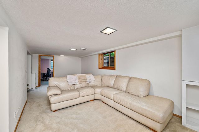 6835 11th Avenue S, Richfield, MN 55423