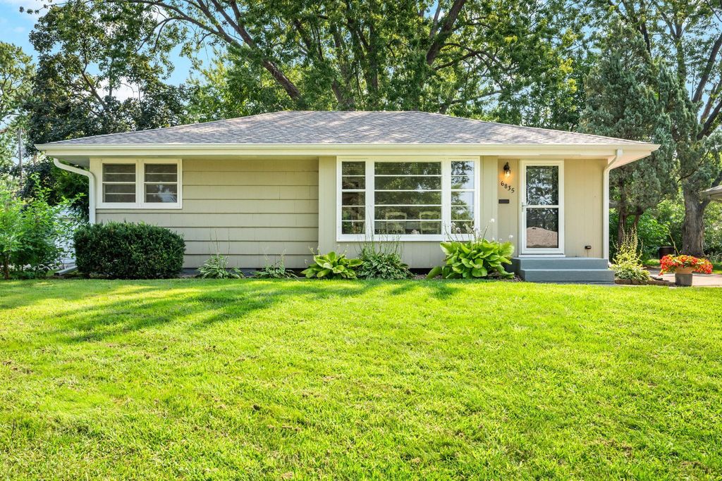 6835 11th Avenue S, Richfield, MN 55423 — photo 4