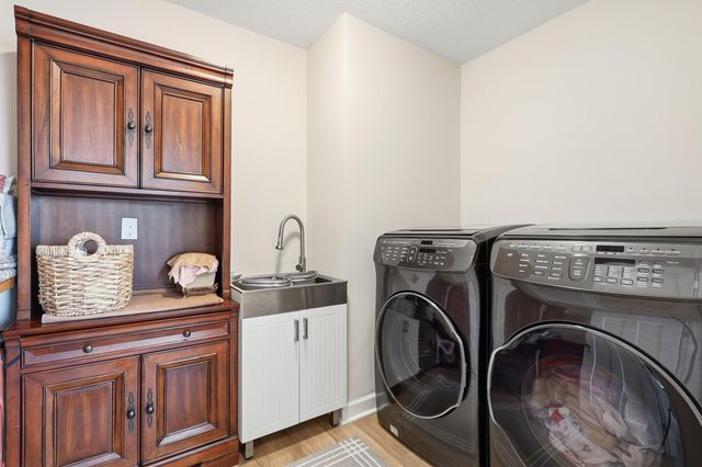 9934 14th Circle NE, Saint Michael, MN 55376