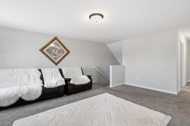 9934 14th Circle NE, Saint Michael, MN 55376