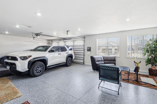 9934 14th Circle NE, Saint Michael, MN 55376