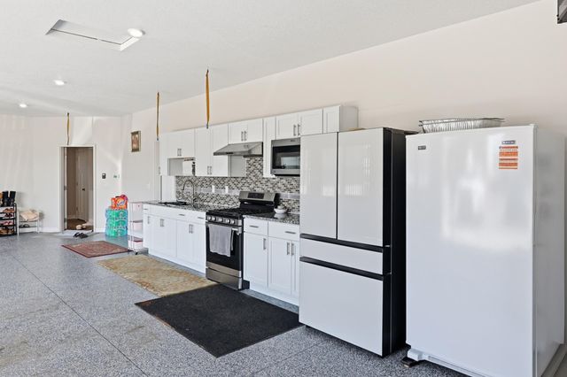 9934 14th Circle NE, Saint Michael, MN 55376