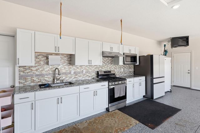 9934 14th Circle NE, Saint Michael, MN 55376