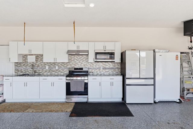 9934 14th Circle NE, Saint Michael, MN 55376