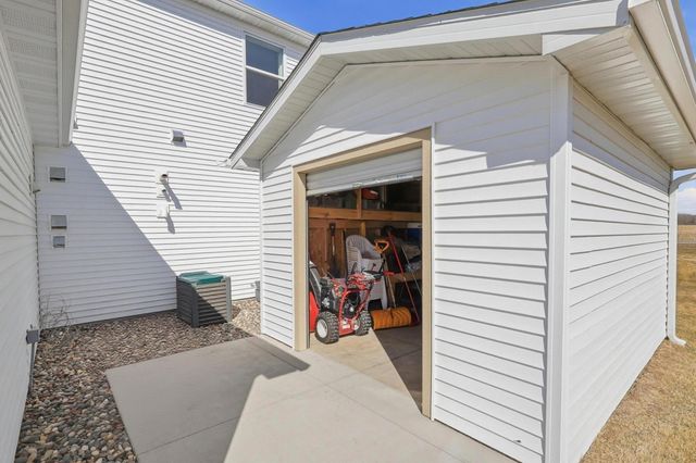 9934 14th Circle NE, Saint Michael, MN 55376