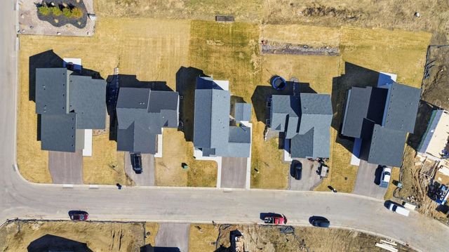 9934 14th Circle NE, Saint Michael, MN 55376