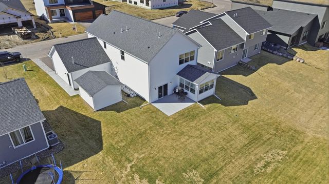 9934 14th Circle NE, Saint Michael, MN 55376