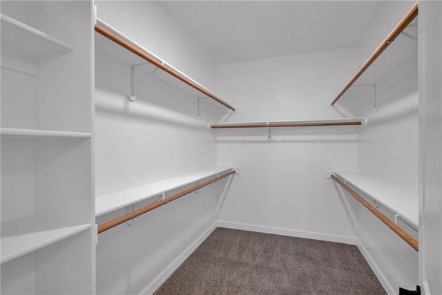 2712 E 26th Terrace, Lawrence, KS 66046