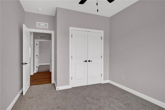 2712 E 26th Terrace, Lawrence, KS 66046