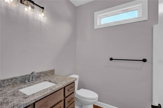 2712 E 26th Terrace, Lawrence, KS 66046